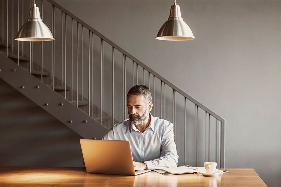 Man using laptop